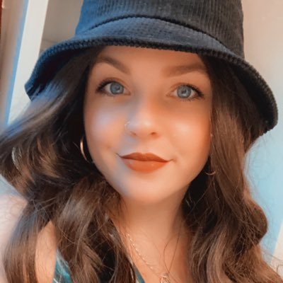 Profile Picture of Emily Walters (@treat_emily) on Twitter