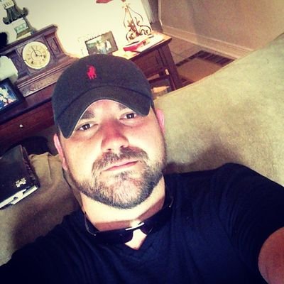 Profile Picture of Dennis G Curry (@dennisgcurry998) on Twitter
