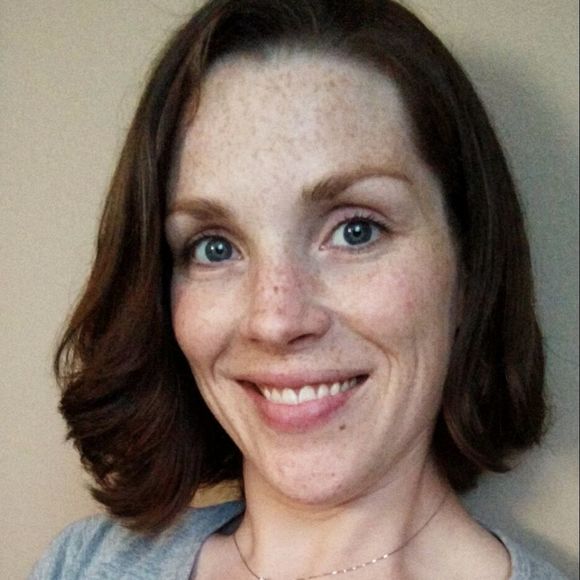 Lindsay Lauwers - Poshmark Profile Picture of Lindsay Lauwers (@starrylindsay) on Poshmark