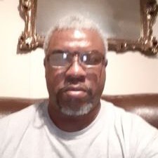 Profile Picture of Ted Smiley (@TedSmiley5) on Twitter