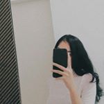 Profile Picture of Eby ✌ (@debbydevinta) on Instagram