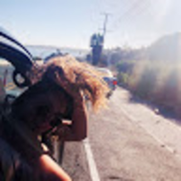 Profile Picture of Ann clare Fremin (@annclarefremin) on Poshmark