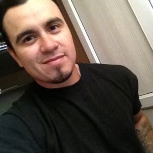 Profile Picture of Johnny Rivera (@padrefan) on Myspace