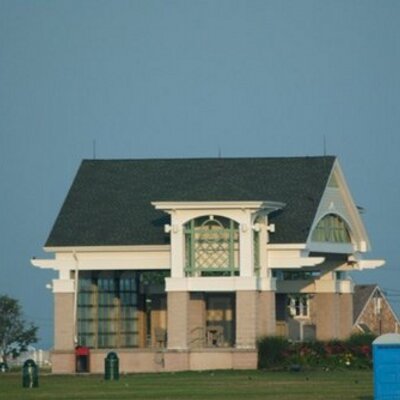 Profile Picture of Lloyd C (@driver34) on Twitter