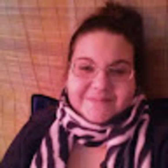 Profile Picture of Allison Mancini (@allisonmancini1) on Poshmark