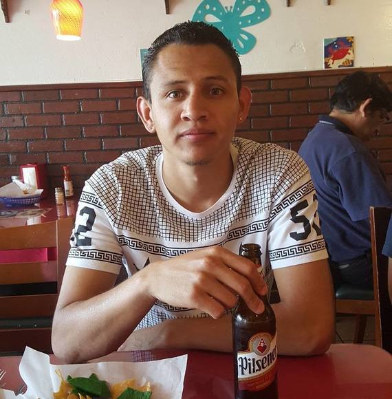 Profile Picture of Kevin Solis (@kesolis91) on Poshmark