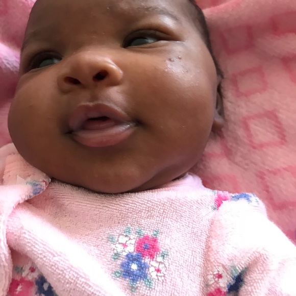 Profile Picture of Kiya Colbert (@keeyasymone) on Poshmark