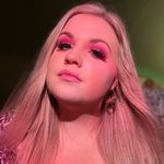 Profile Picture of julia schuman (@julia.schuman) on Instagram