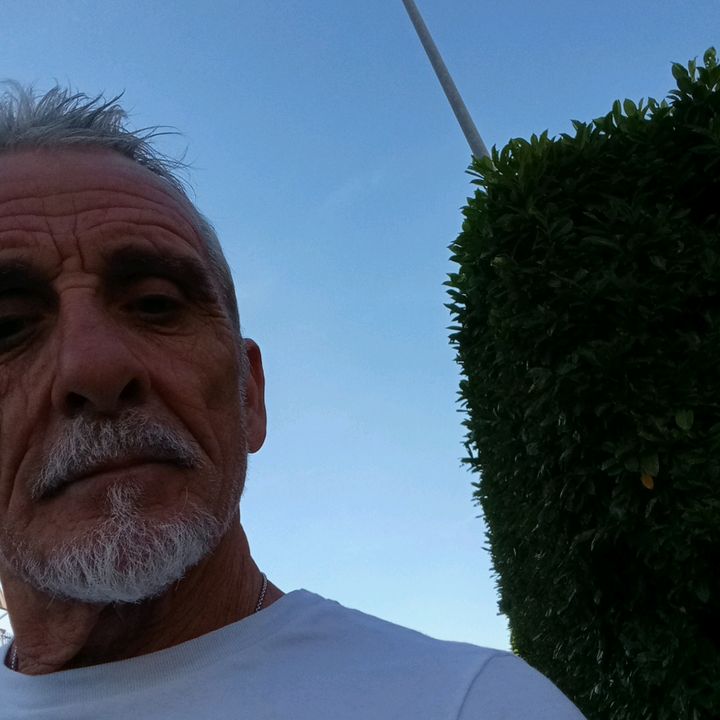 Profile Picture of paolopetruzzi4 (@paolopetruzzi4) on Tiktok