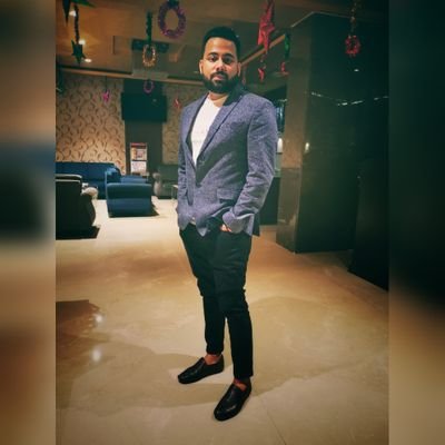 Profile Picture of Saumitra Mukherjee (@mukh_sam) on Twitter