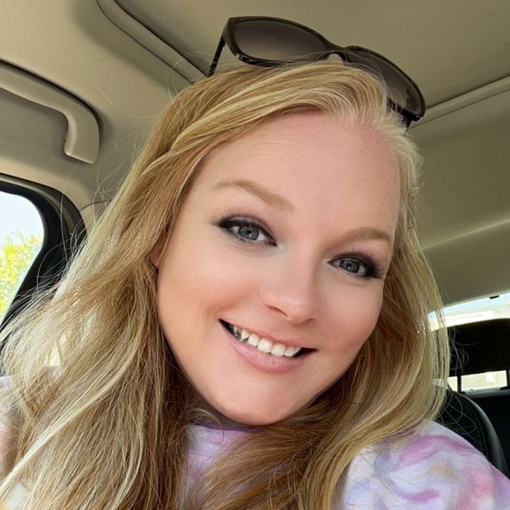 Profile Picture of Danielle (@daniellecothern) on Tiktok