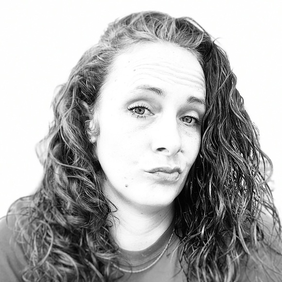 Profile Picture of Jimi Clemens (@jimimichelle143) on Poshmark