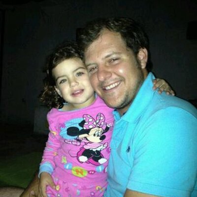 Profile Picture of Carlos Ravelo Goff (@_ravelocarlos) on Twitter