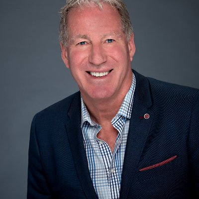 Profile Picture of Robert Warner (@Rwarner42) on Twitter