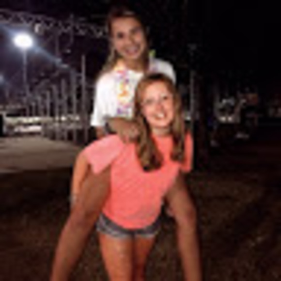 Profile Picture of Olivia Page (@oliviapage812) on Poshmark