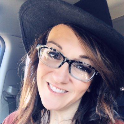 Profile Picture of April Pritchett (@PritchettApril) on Twitter