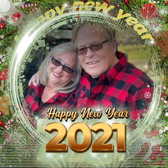 Profile Picture of Deborah Smolenski (@smogirl23) on Poshmark