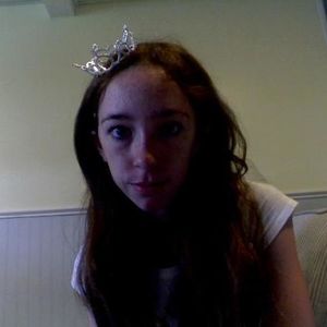 Leanne Brennan - Myspace Profile Picture of Leanne Brennan (@427868999) on Myspace