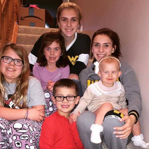 Profile Picture of Bob mary Thornsbury (@murrysheilah) on Poshmark