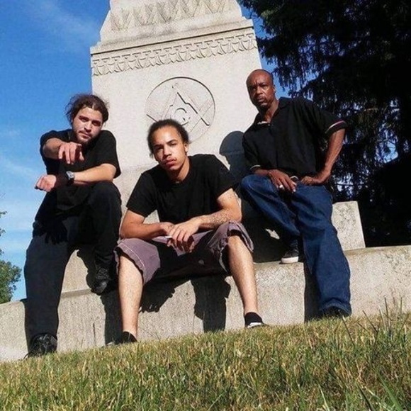 Profile Picture of Nathan Alston (@alstonnathan037) on Poshmark