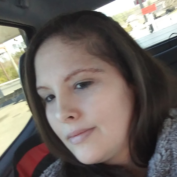 Profile Picture of Christin Chastain (@christinchastai) on Poshmark