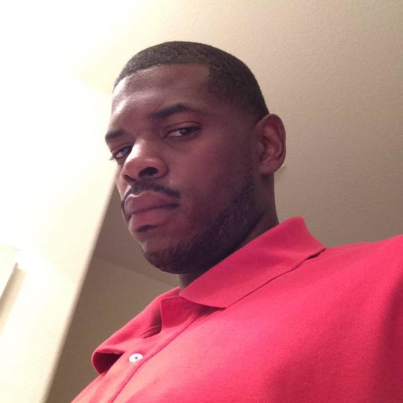 Profile Picture of Christopher Ward (@christopherw338) on Poshmark