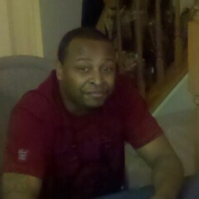 Profile Picture of Dennis Powell (@dennispowell8) on Twitter