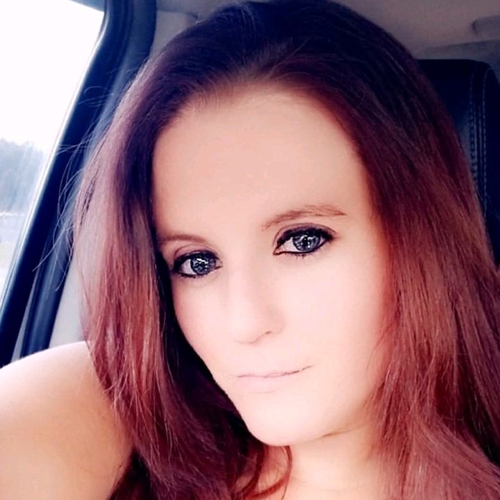 Profile Picture of Heather Madlin (@turnnburn2) on Tiktok