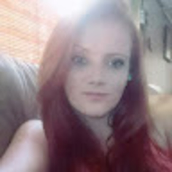 Profile Picture of Ashley Morrissey (@ashleym072592) on Poshmark