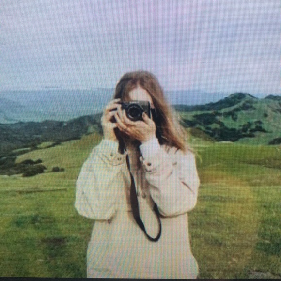 Profile Picture of Crystal George (@jaylondodso886) on Poshmark