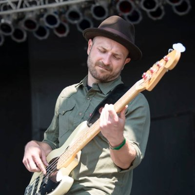 Profile Picture of Dave March (@Dmarch925) on Twitter