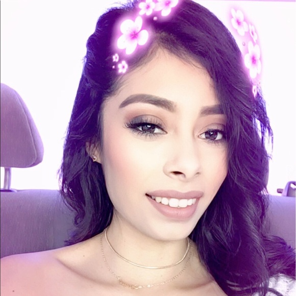 Profile Picture of Bianca Camacho (@bdstyle) on Poshmark