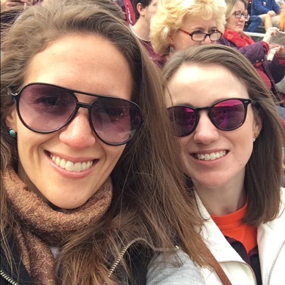 Profile Picture of Liesel Benjamin (@liemar514) on Poshmark