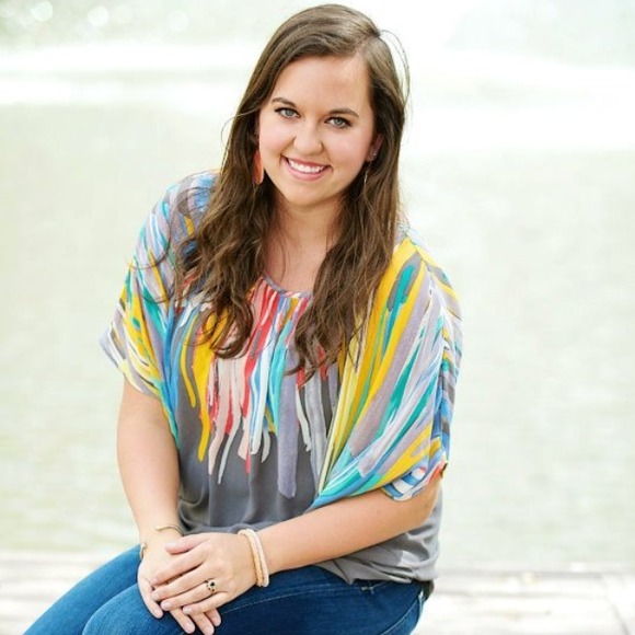 Profile Picture of Madison Ivy (@madisonivy) on Poshmark