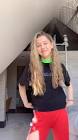 Profile Picture of   Love this song!!... (@annefleurbrummer) on Tiktok