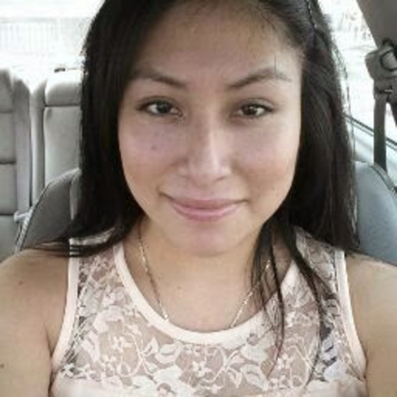 Profile Picture of Luisa Ambrosio (@lluisa03155) on Poshmark