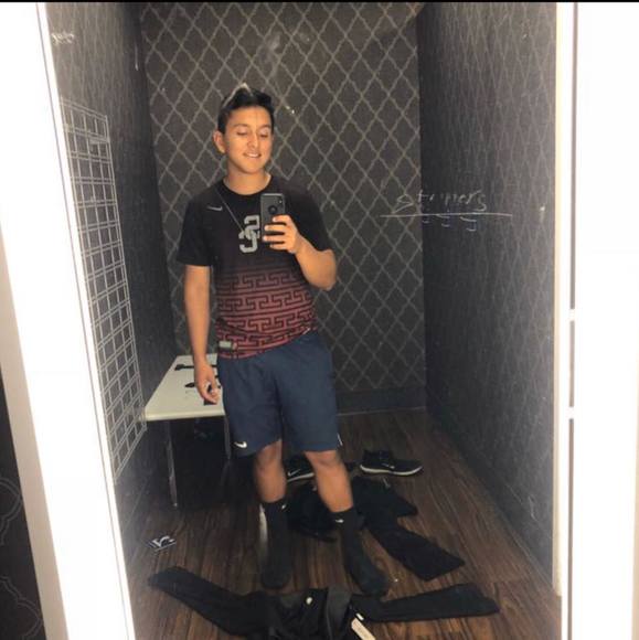 Profile Picture of Blaisure Guerrero (@blaisureg) on Poshmark