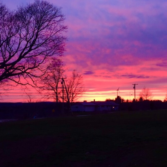 Profile Picture of Myra Hichens (@myrahichens) on Poshmark