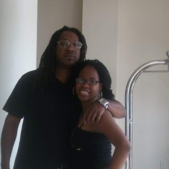 Profile Picture of Chardae Minor (@cnminor) on Poshmark