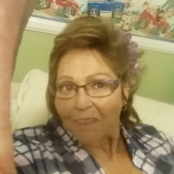 Profile Picture of Alice Blowers (@ladymatchmaker) on Poshmark