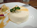 Profile Picture of Panna cotta - Wikipediaon Wikipedia