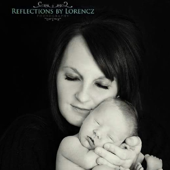 Profile Picture of Annie Botimer (@annieharrod) on Poshmark