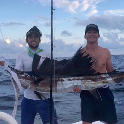 Profile Picture of Nick Suarez (@thenicksuarez) on Twitter