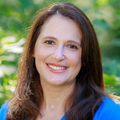 Profile Picture of Cindy Morris (@time2careli) on Twitter