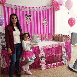 Hazel Barron - Facebook Profile Picture of Hazel Barron (@hazel.barron.3) on Facebook