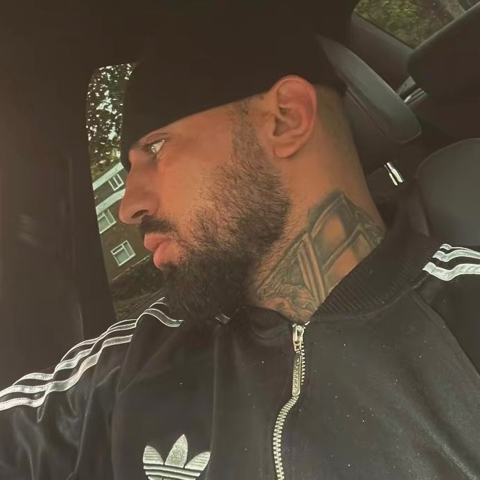 Profile Picture of Robert Dumost (@robert.dumost) on Tiktok