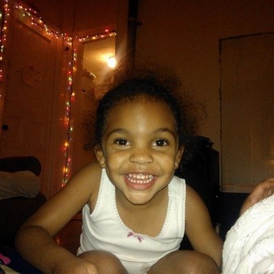 Profile Picture of Tamara Mcmahon (@ydotheycare) on Twitter