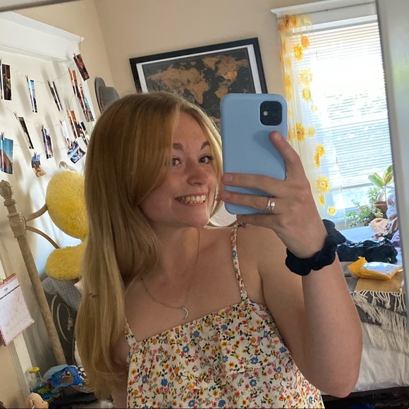 Profile Picture of Emily Covert (@notsocove) on Poshmark