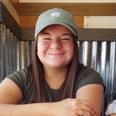 Profile Picture of Haley Bunch (@hbunch16) on Twitter