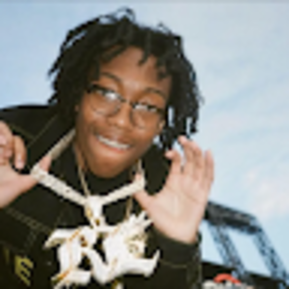 Profile Picture of Silviourboi Silviourboi (@sparksparkclan) on Poshmark